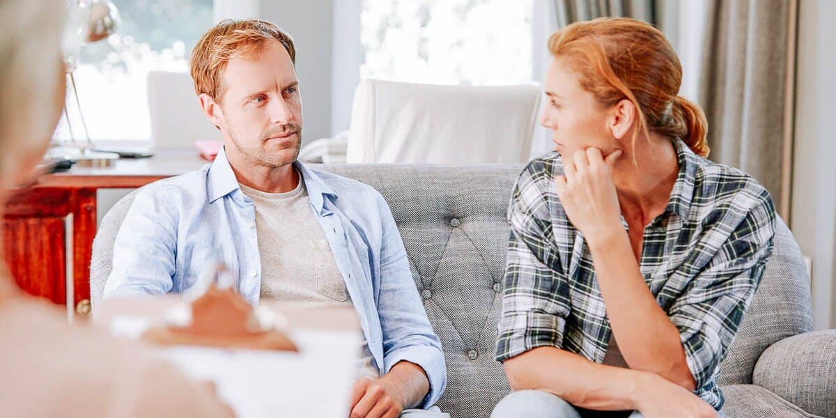 Pros and Cons of Divorce Mediation | Hello Divorce